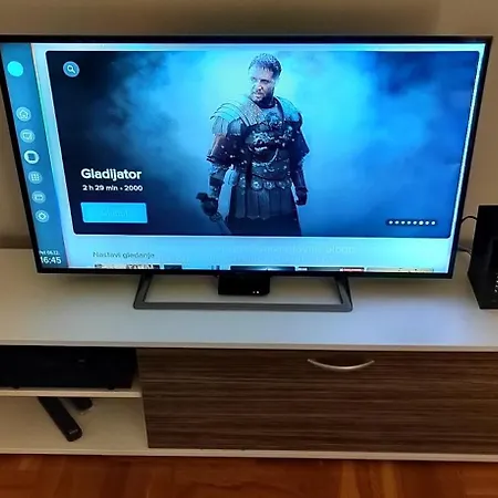 Paris 2 Night Private Parking Apartman *